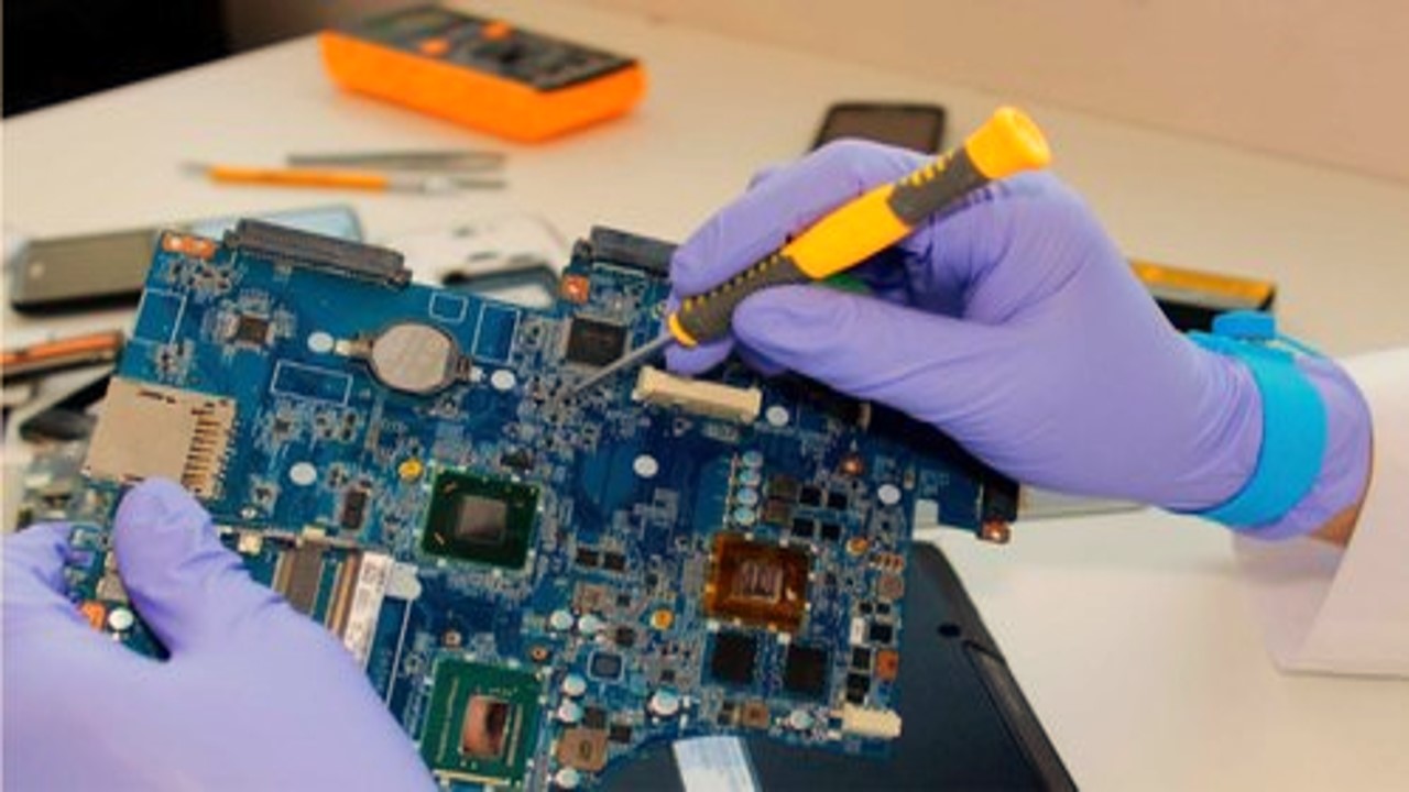 Description of Chip level Repair Training Chip Level Repair Training Details Under Embedded Training