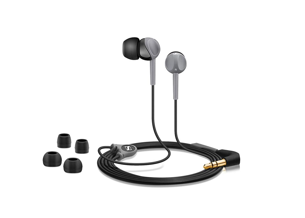 8 Best Earphones under 1000 in India – Reviews & Buying Guide