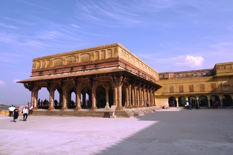 Amer Fort inside, Jaipur Travel Guide Amer Fort inside, Jaipur Travel Guide