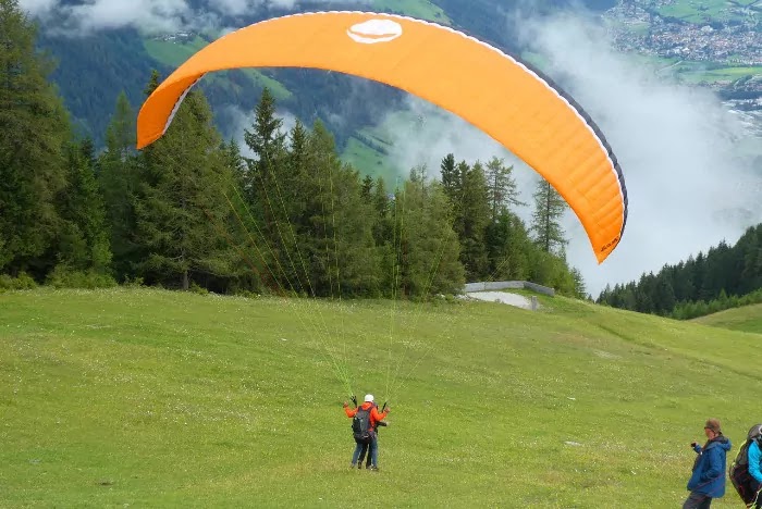 paragliding, Bir Billing, Himachal Pradesh - Route, Timing, and Total Cost