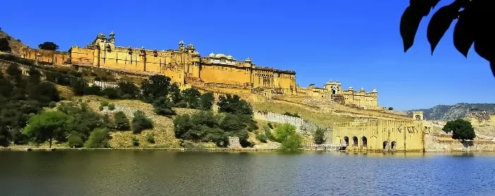 Amer fort, Jaipur, Best Places for Honeymoon in India Amer fort, Jaipur, Best Places for Honeymoon in India